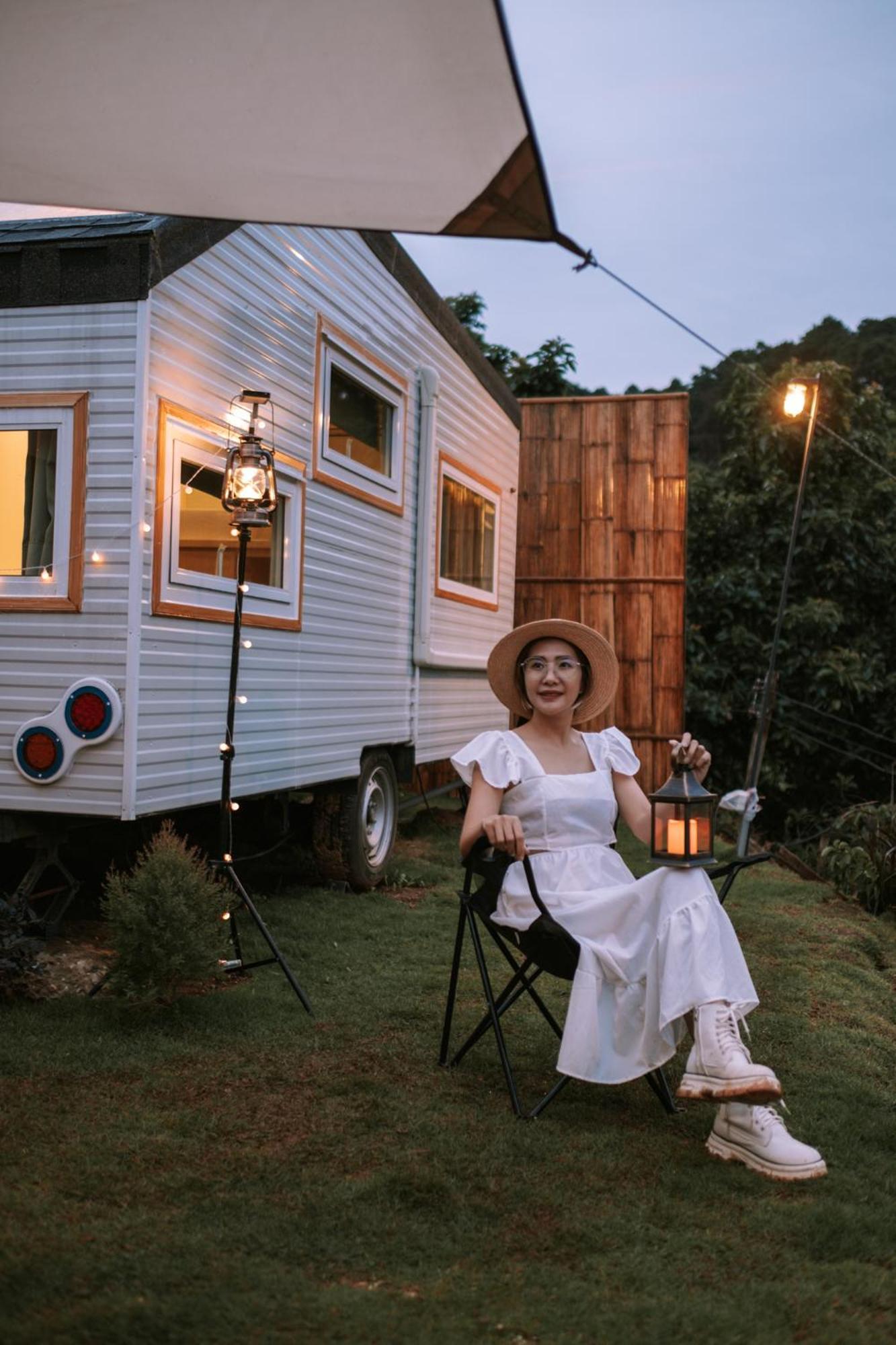 Mon Jam Phu Morinn Camping ม่อนแจ่ม מראה חיצוני תמונה